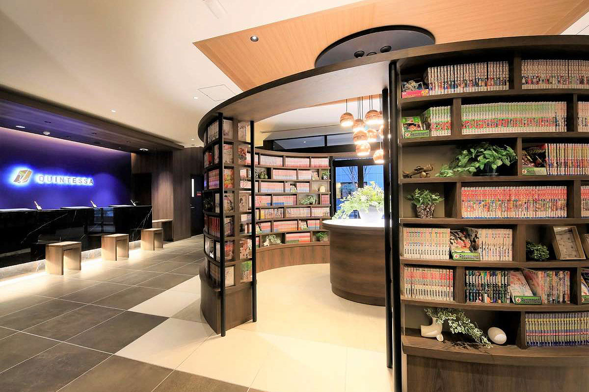 クインテッサホテル福岡天神 Comic & Books